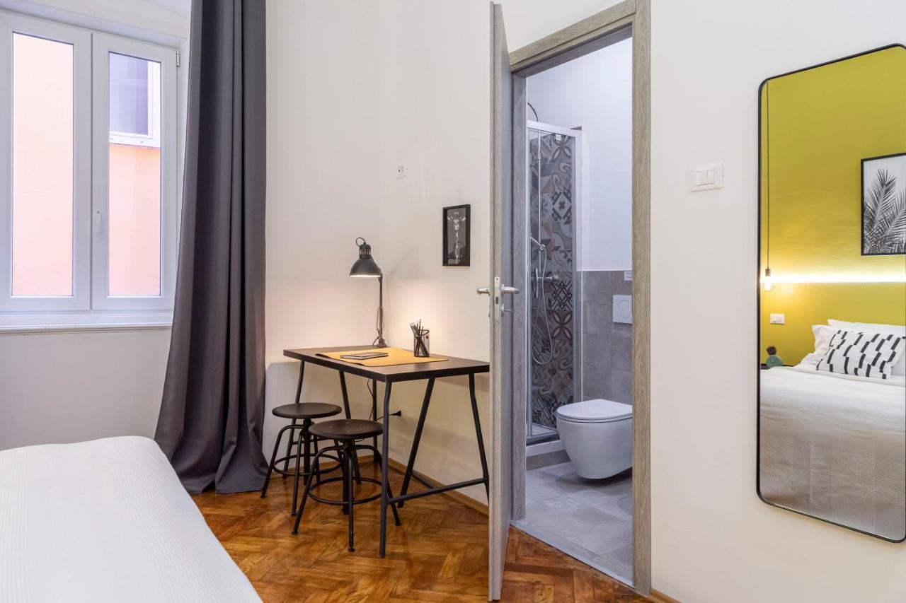 Brand New Guest Room With Wi-Fi In The City Center Triest Exterior foto